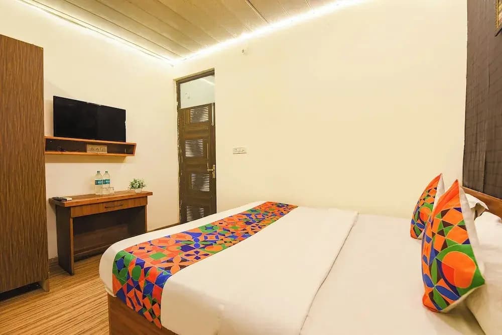Fabhotel Z Heart - photo 9