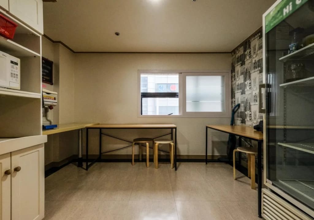 Eel Guest House - photo 11