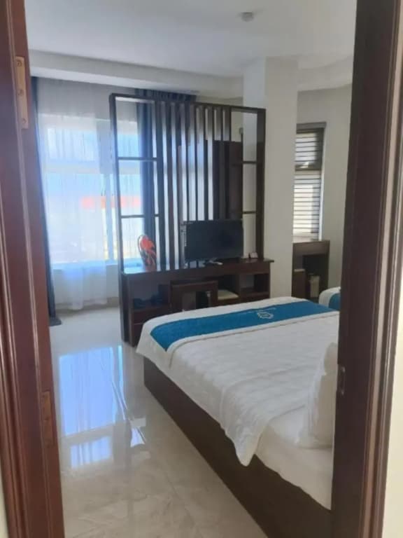 Thang Long Guesthouse - photo 19
