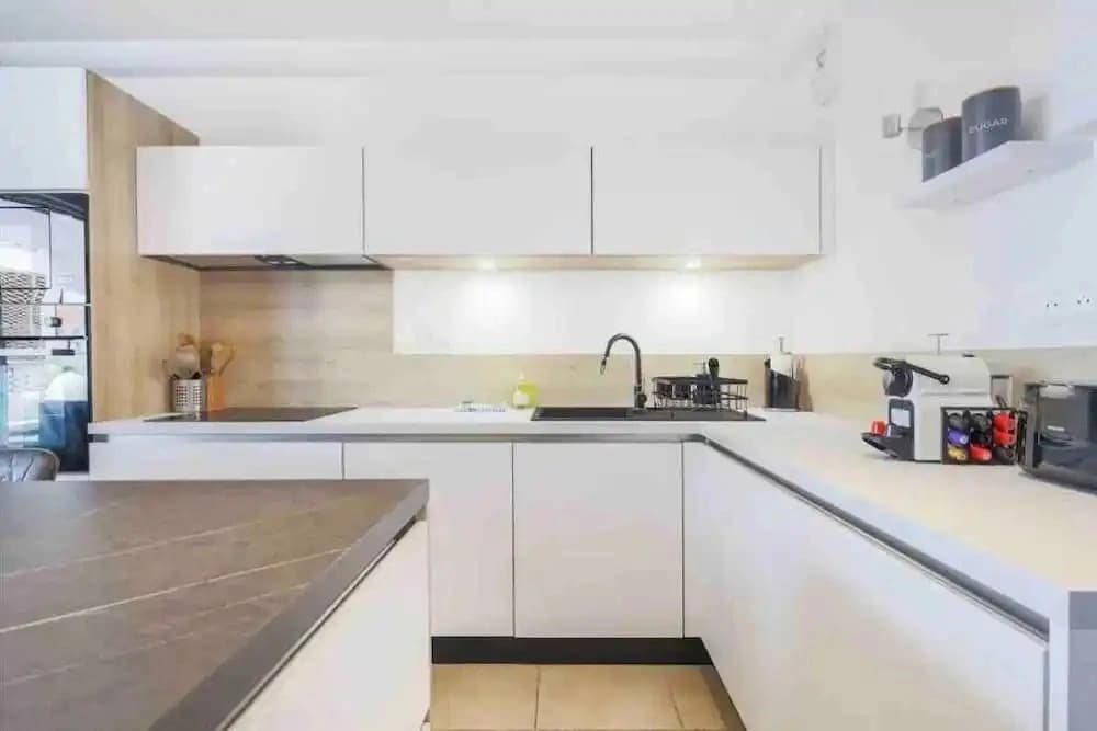 Q&R Renting - Suites Design Luxueuses - photo 14