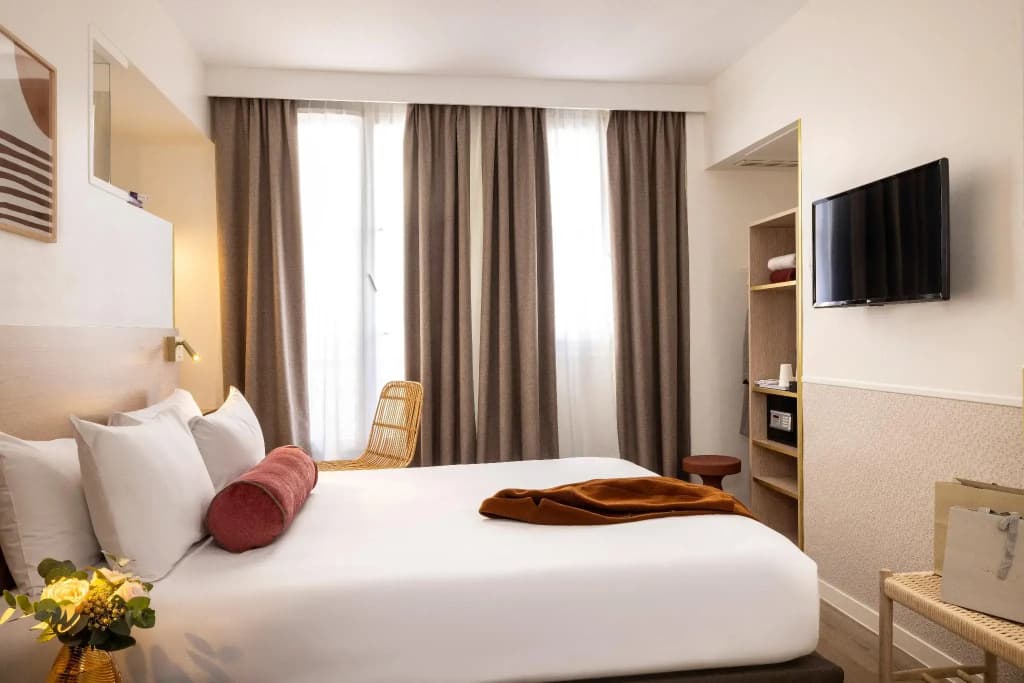 Hotel Bailli de Suffren - photo 19