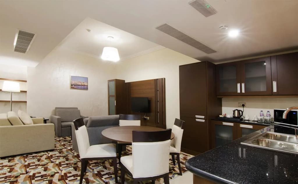Al Murooj Grand Hotel - photo 16