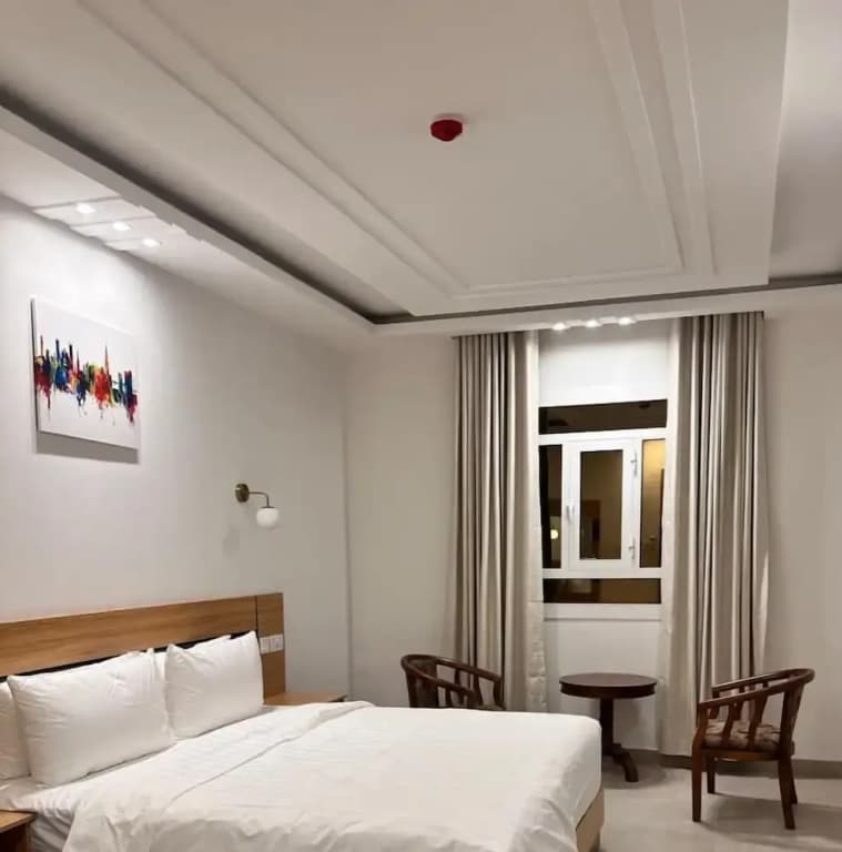 4 Guys Hotels - photo 5