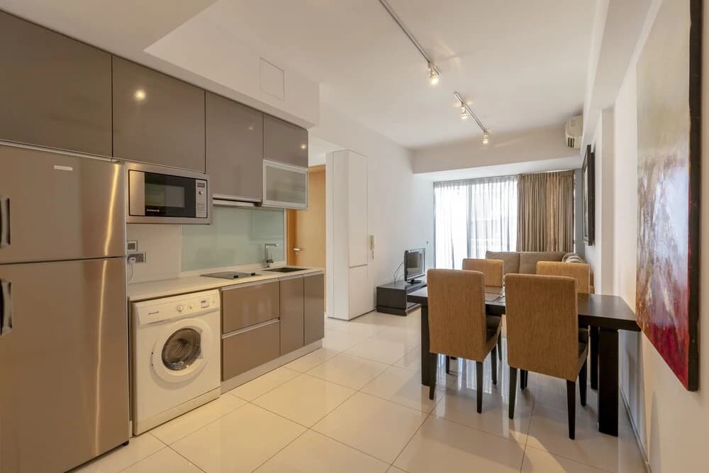 High Level TanjongPagar CBD Apartment - photo 12