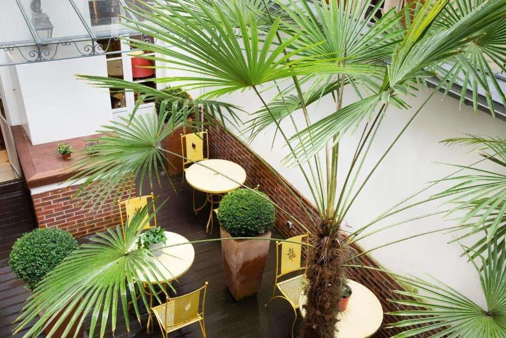 Le Relais Montmartre - photo 32