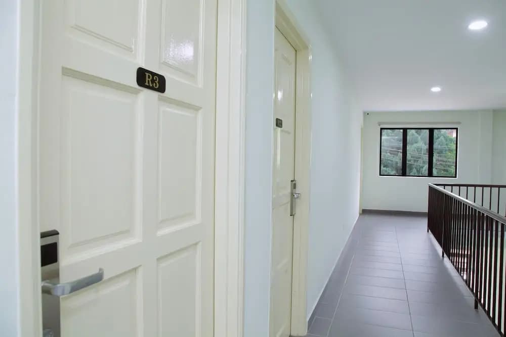 Hotel Ali Imran - photo 14