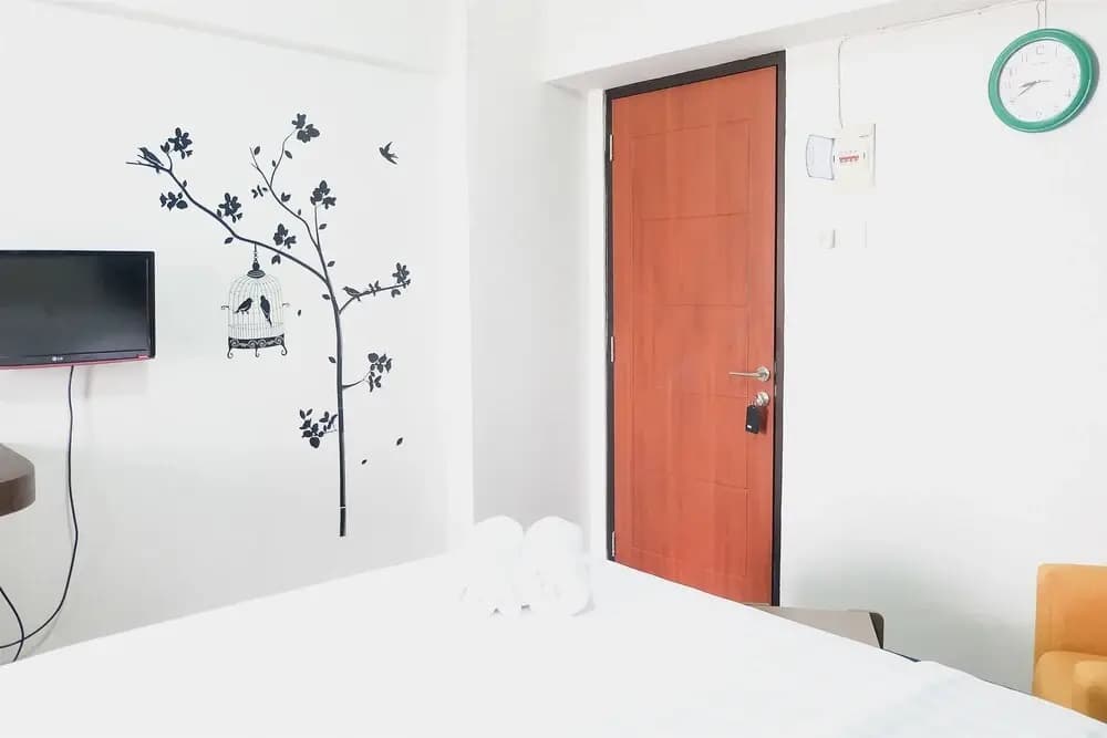 Artistic Studio Room Kebagusan City Apartement - photo 5