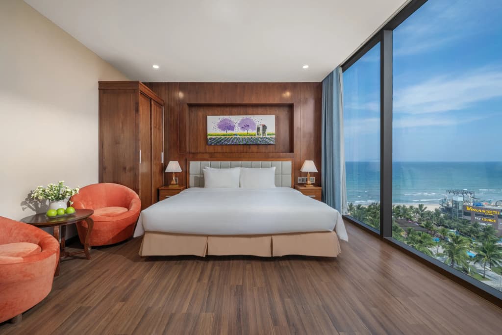 Yarra Ocean Suites Danang - photo 43