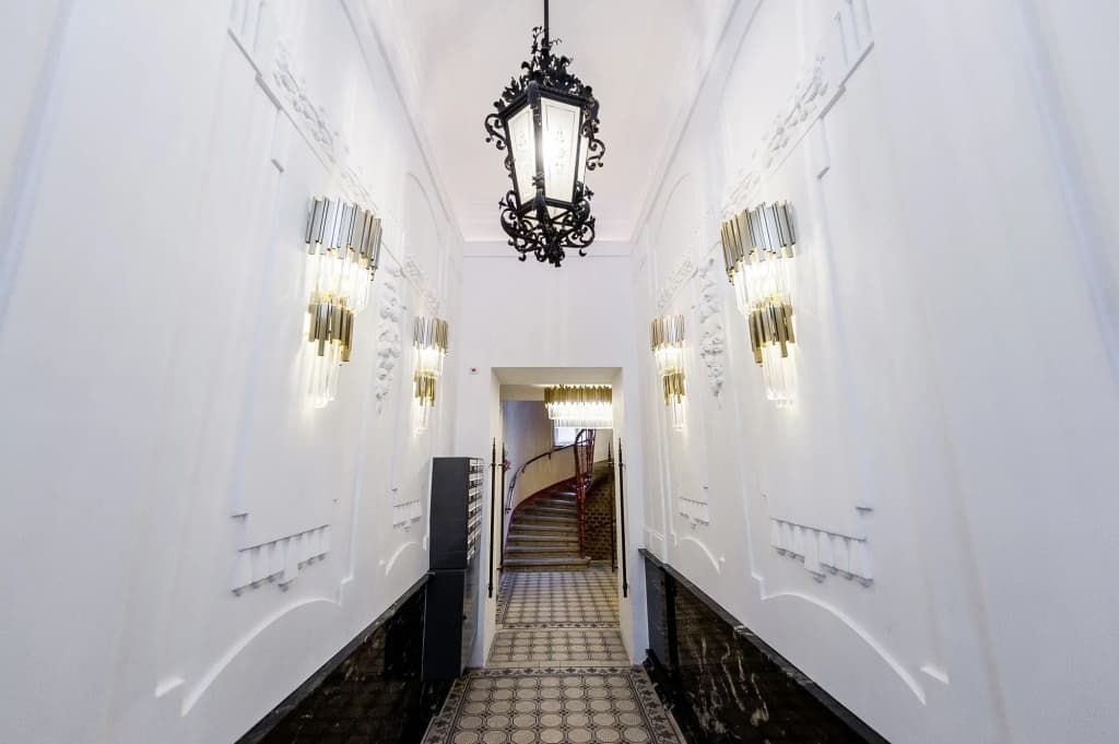 7th Heaven Vienna Center Apartments - photo 15