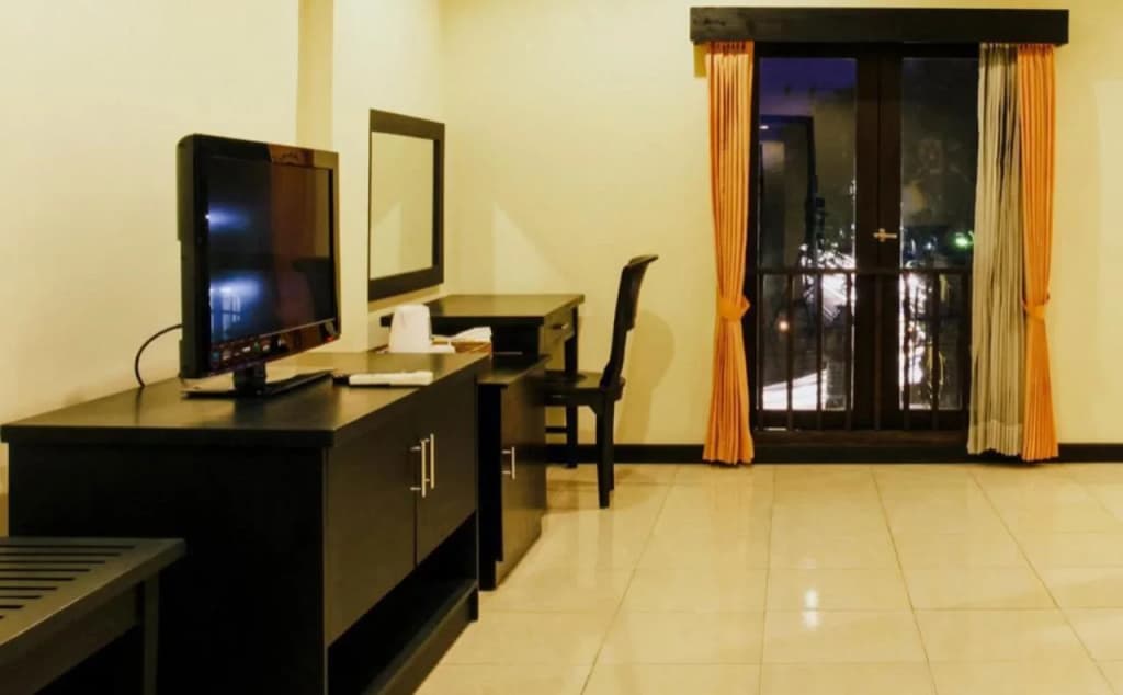 Hotel Intansari - photo 5