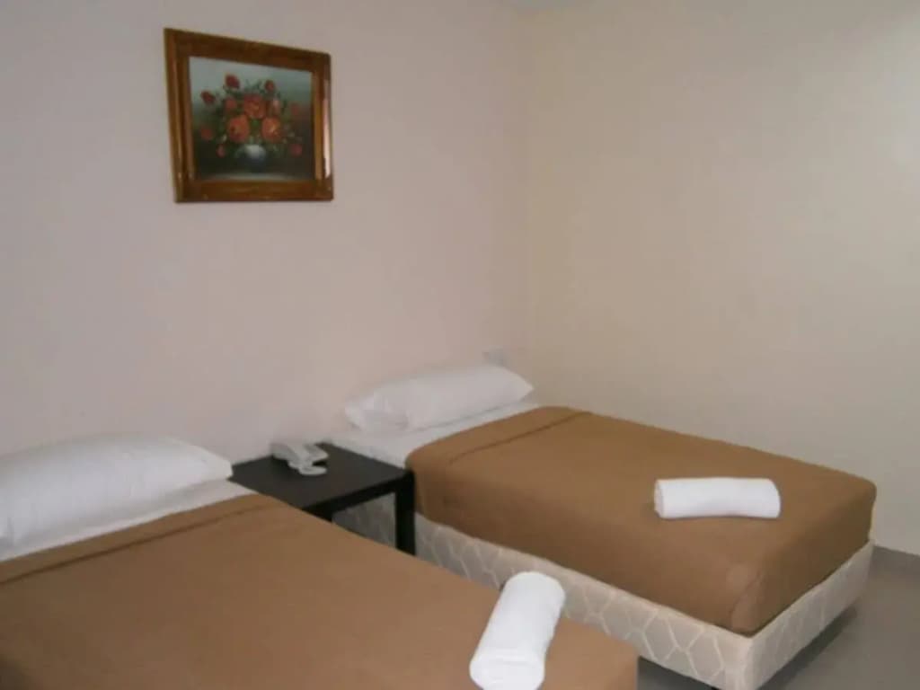 M Joy Hotel - photo 5