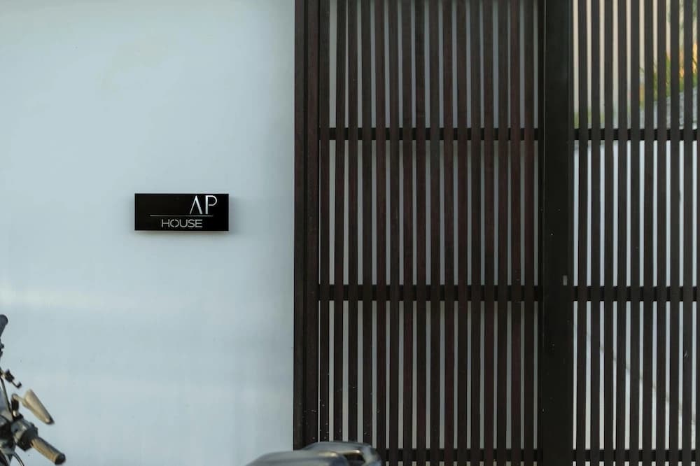 Ultra-Luxe 4BR Seminyak Villa | Enclosed AC Living & Private Pool - photo 15