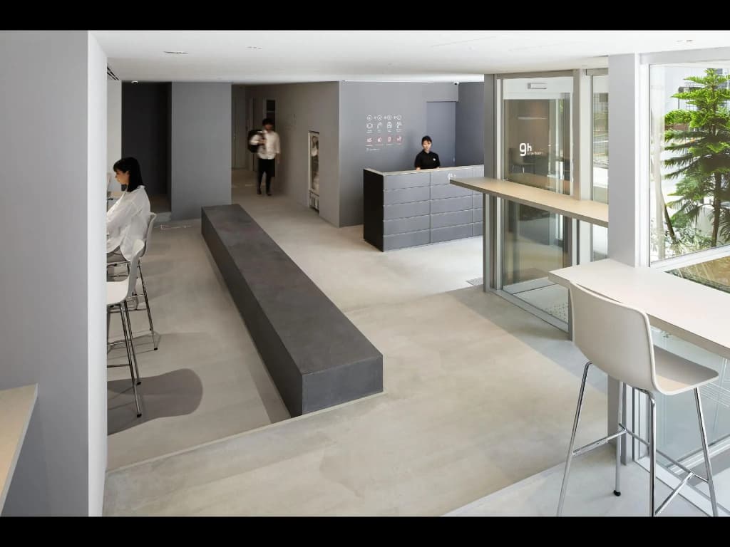 nine hours Hanzomon - photo 16