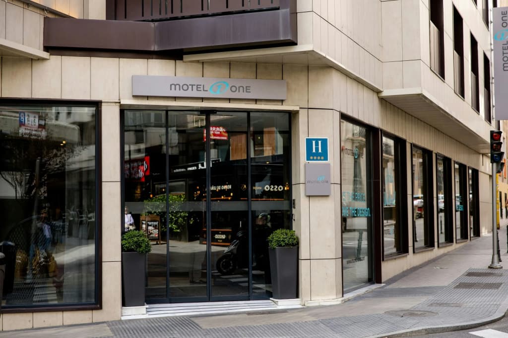 Motel One Madrid-Plaza de España - photo 29