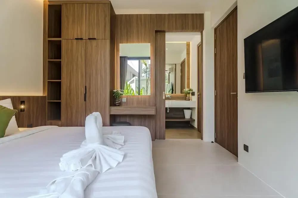 Aileen Layan Villa 6/ 4BR Forest/ 2 Minutes Beach - photo 5