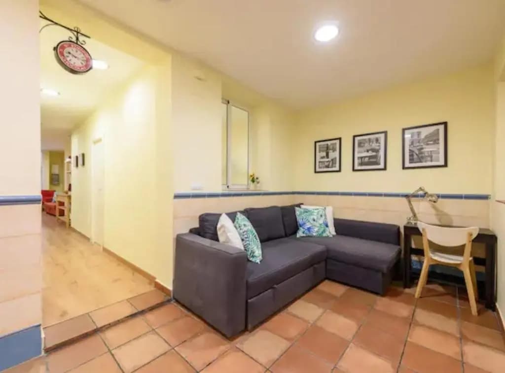 RamblasRentals Chic & Spacious Flat Pool Table 15M Ramblas - Parking - Wifi - photo 6