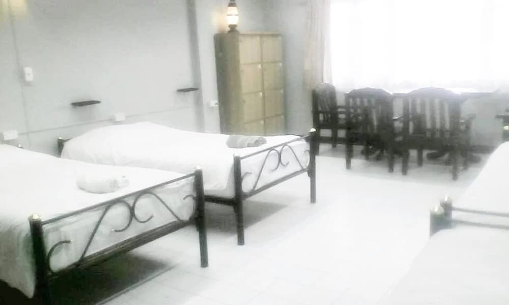 Peace Pool Boutique Hostel - photo 5