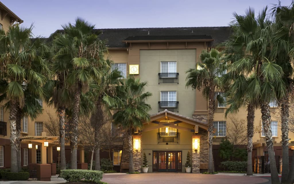 Larkspur Landing Extended Stay Suites South San Francisco - main photo