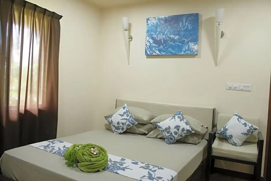 Daisy Cottage Dhangethi - main photo