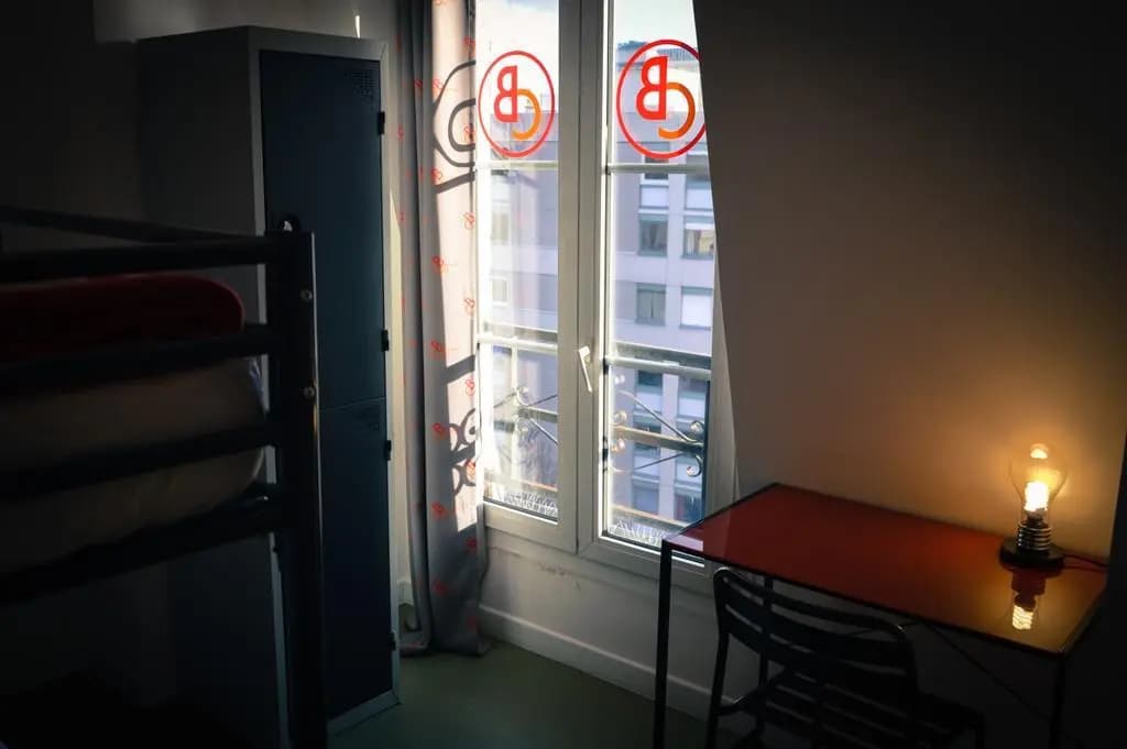 Beautiful Belleville Hostel & Hotel - photo 11