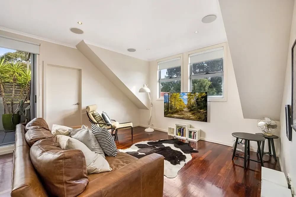 Stunning 2-bed Unit With BBQ Patio Near Dining - photo 10