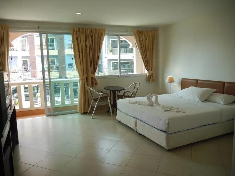 Baan Petcharat - photo 5