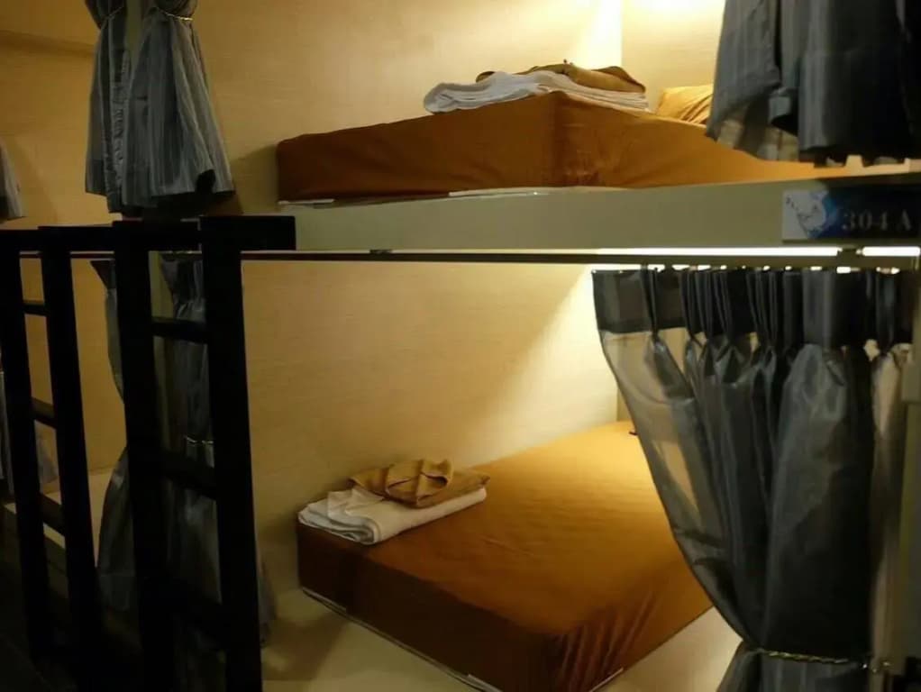 Loma Hostel at Phuket Town - photo 4