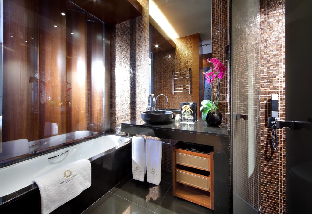 Eurostars Madrid Tower Hotel - photo 14