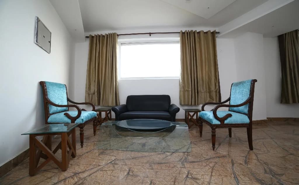 Hotel Pine By OYO Rooms - photo 13