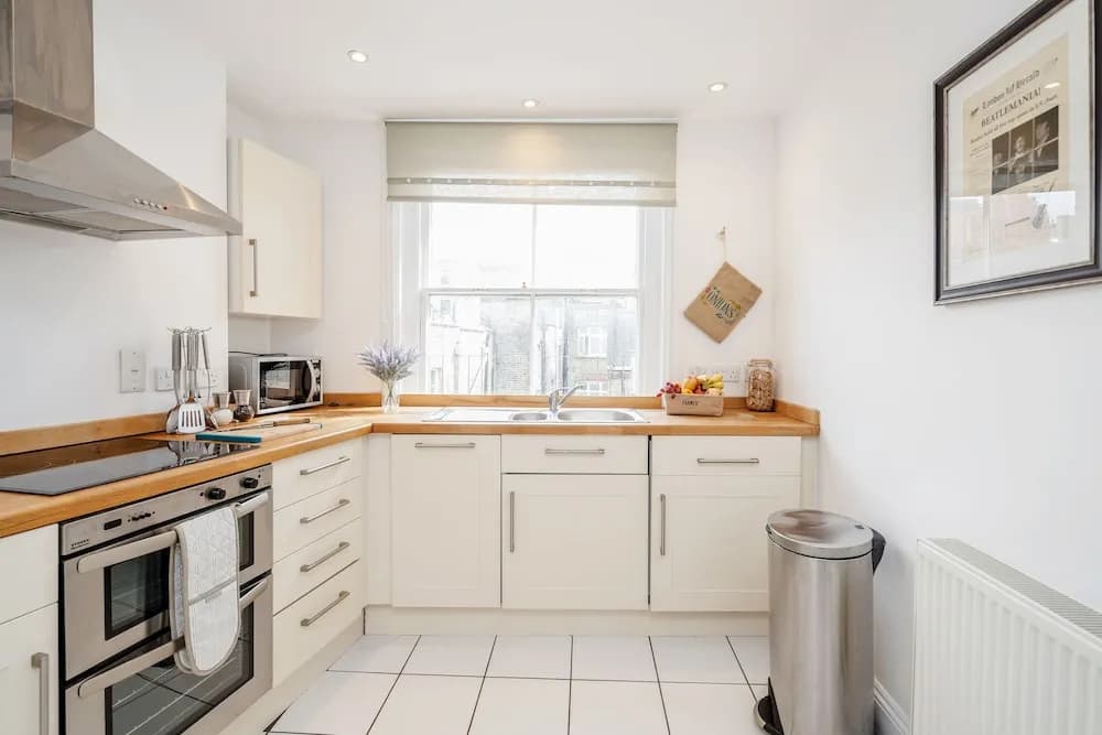 Great Mayfair Apartment - Sleeps 6 - photo 12