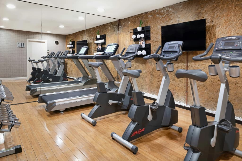 AC Hotel Irla by Marriott - photo 19