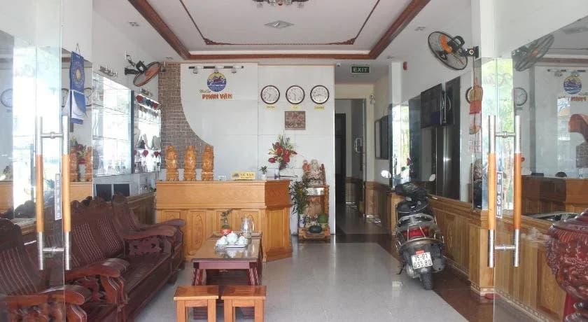 Phan Van Hotel - photo 2