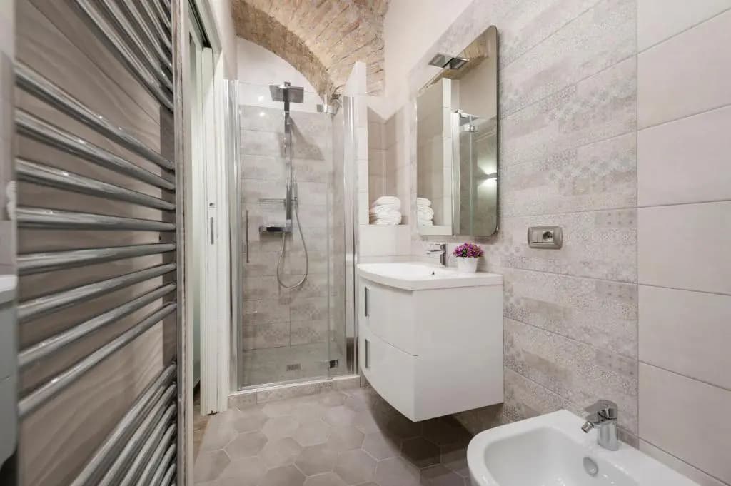 White flat Rione Monti - photo 3