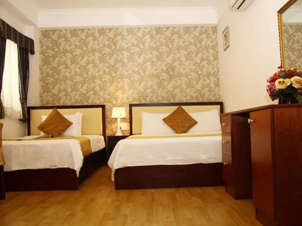 M&M Hotel - photo 4