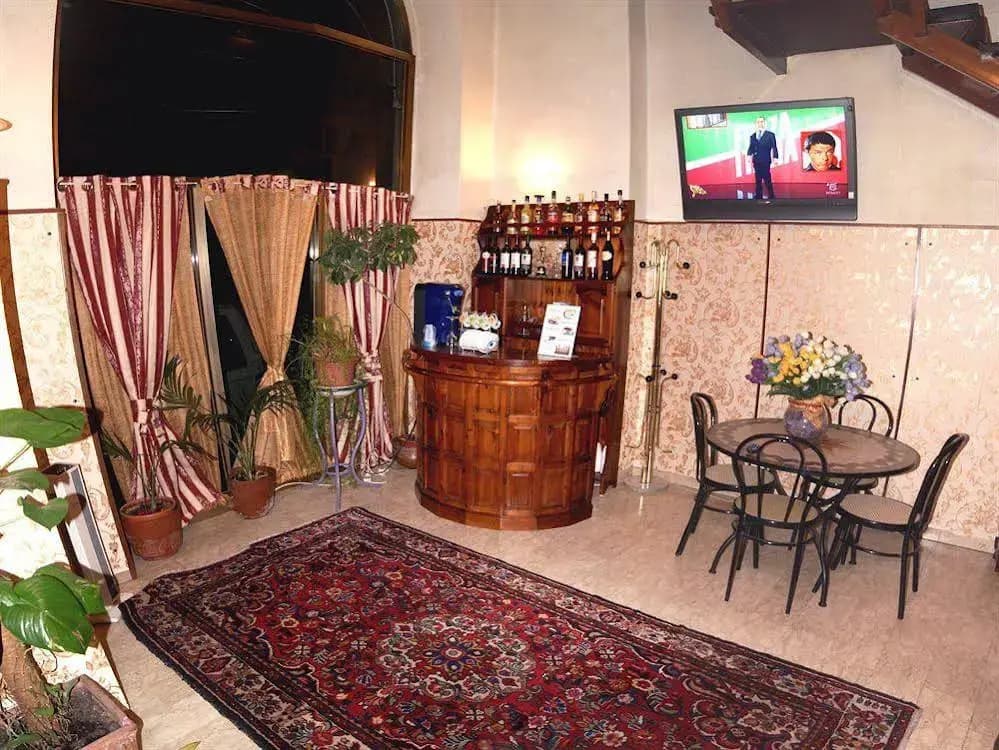 Hotel Cosmos - photo 12