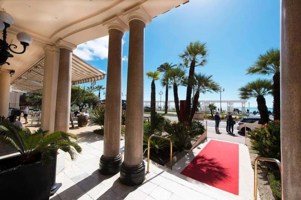 Hôtel Le Royal - photo 26