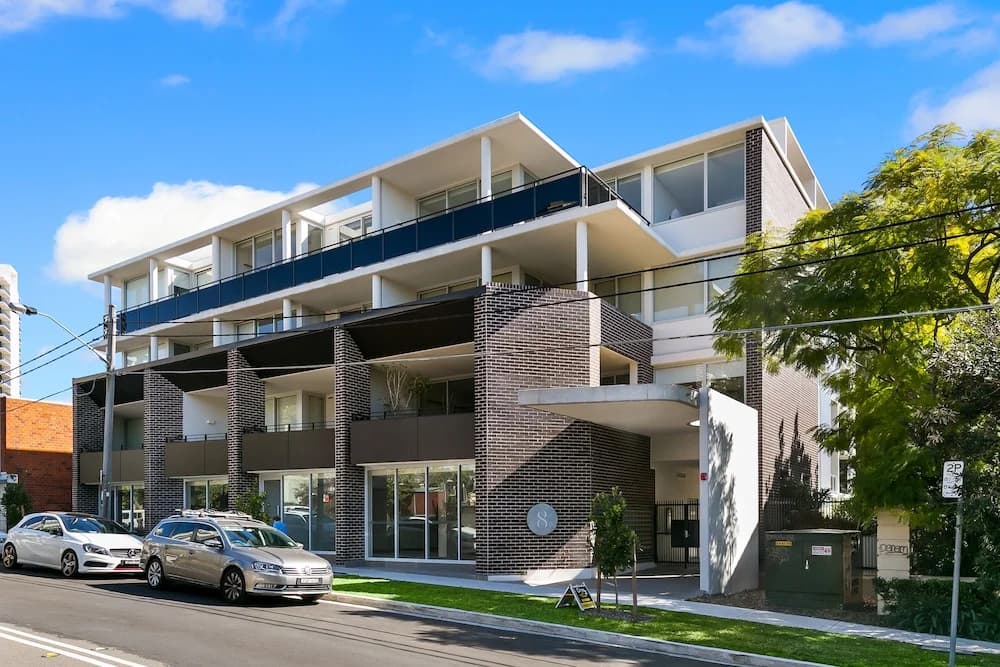 St Leonards Self-Contained Apart 803 NOR - photo 1