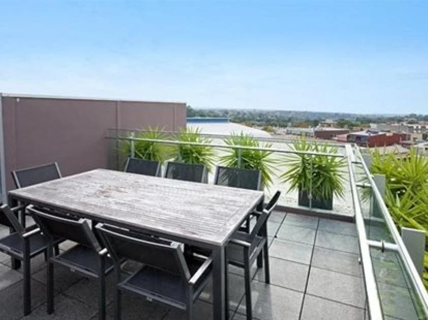 Wyndel Apartments - Clarke Street - photo 19
