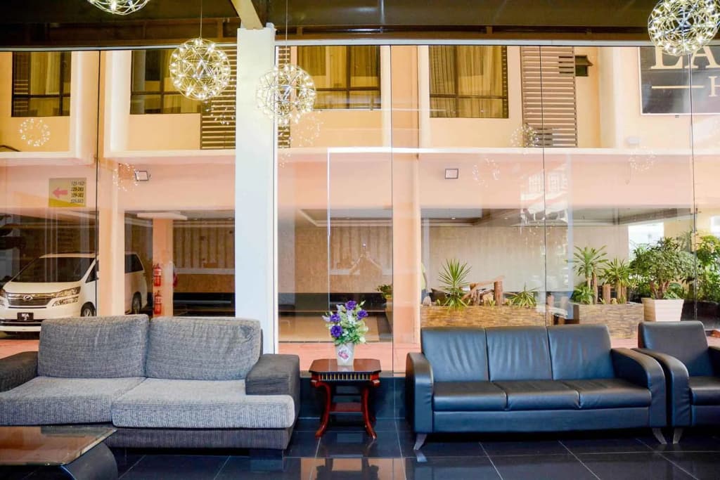 La Boss Hotel - photo 2