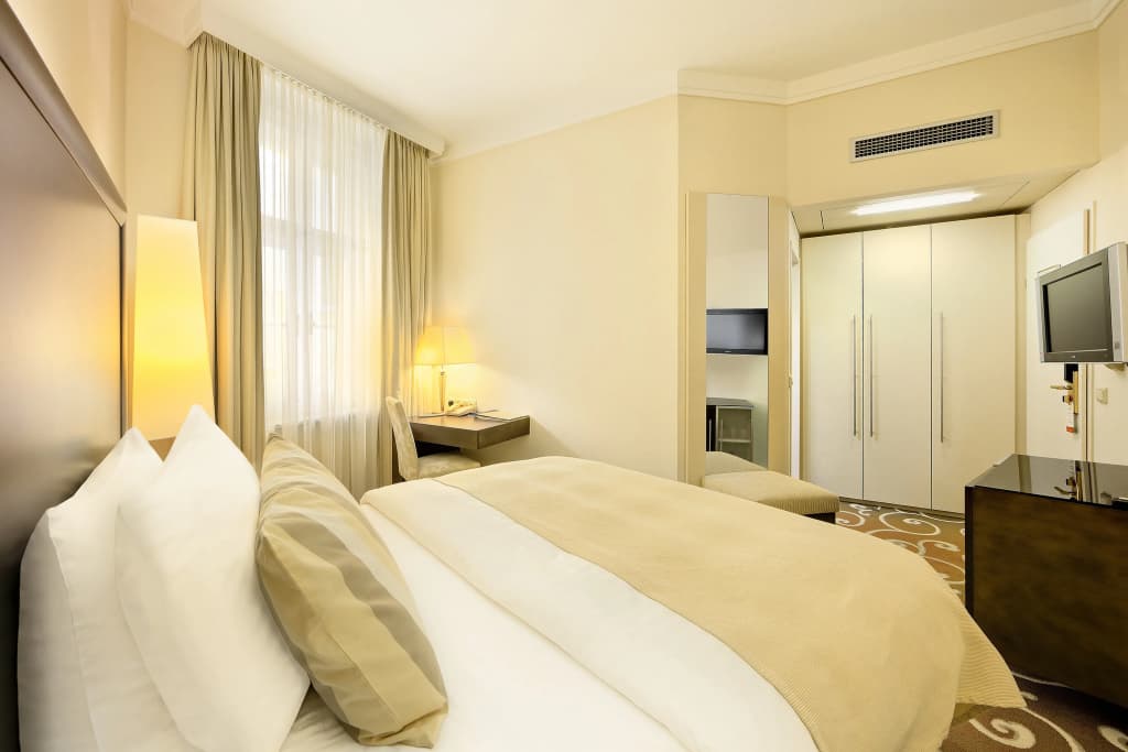 Grand Hotel Bohemia - photo 4