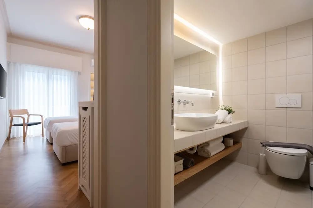 Digital Nomad Friendly Apt in Athens - photo 7