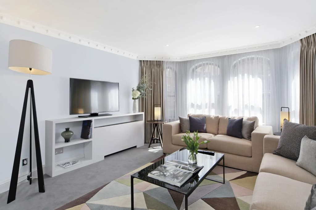 Mayfair House - photo 7