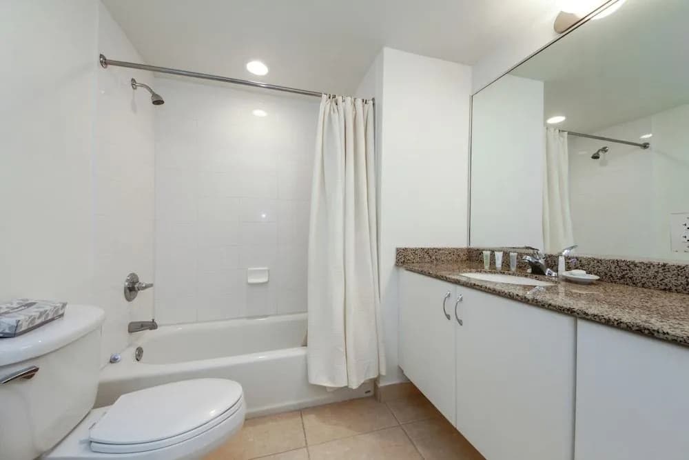 Bluebird Suites in Brickell - photo 8