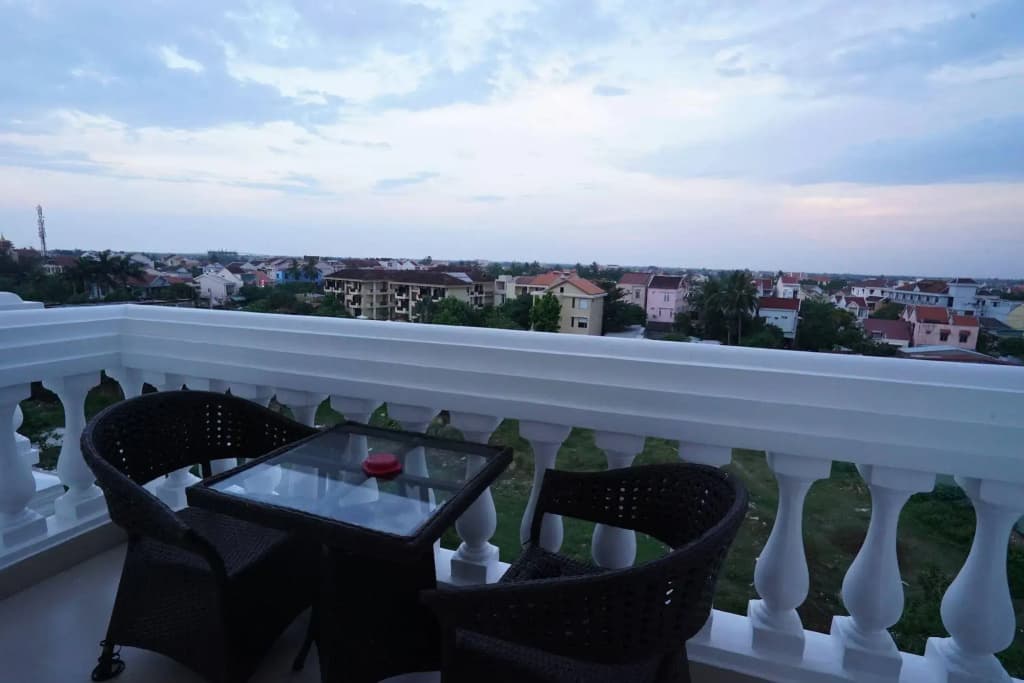 Golden Sunset Hotel - photo 8