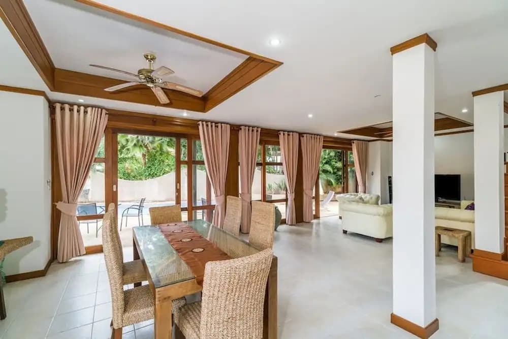 4 BR Villa on Beachfront Resort - TG44 - photo 2