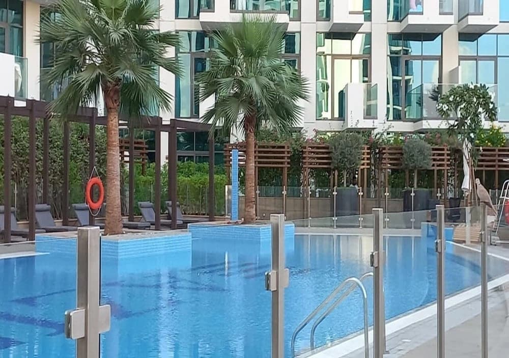 Greek View Studio Farhad Azizi Residence Al Jaddaf - photo 13