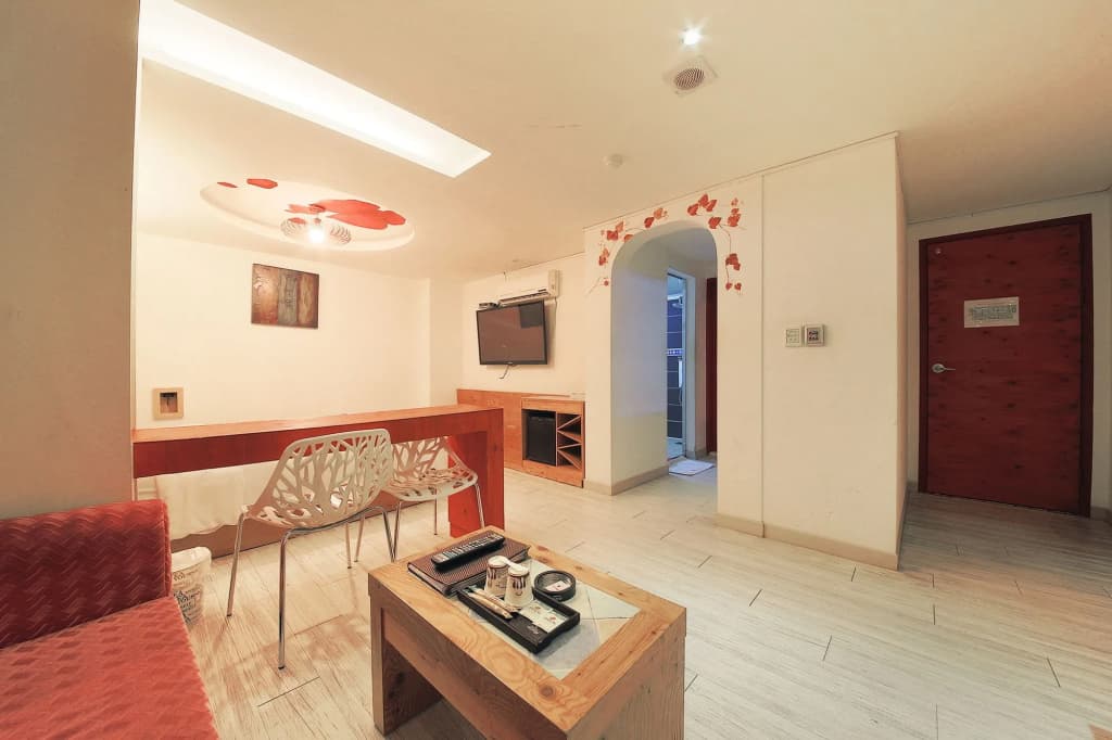 Hotel Tomgi Jamsil - photo 19