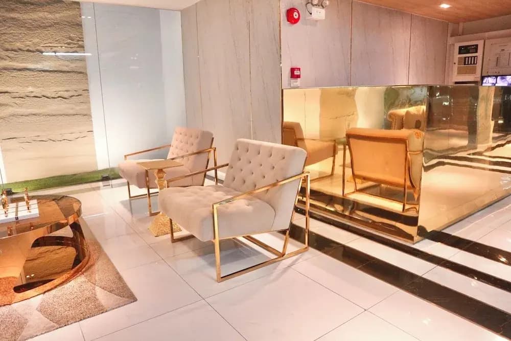 Icon Narindra Suites Hotel - photo 21