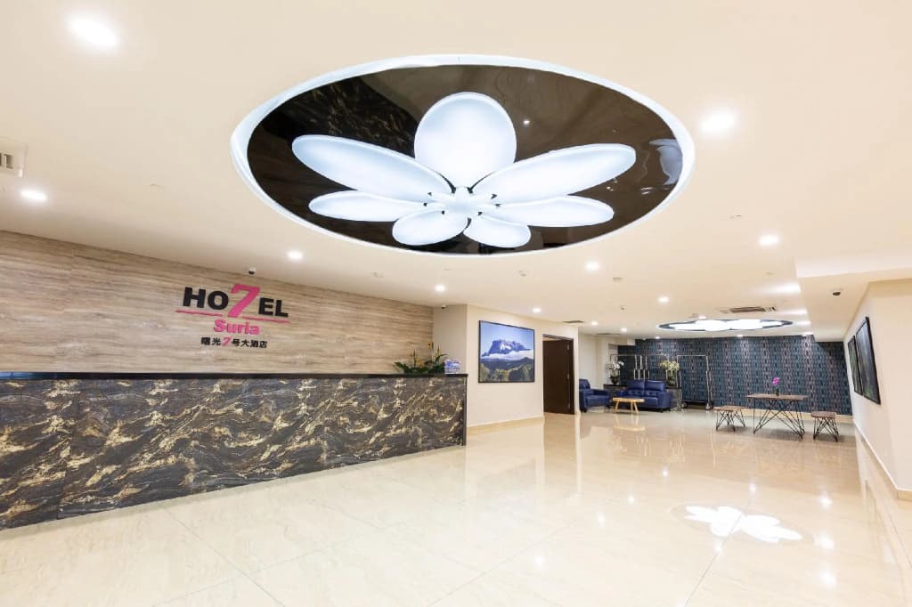 Hotel 7 Suria - main photo