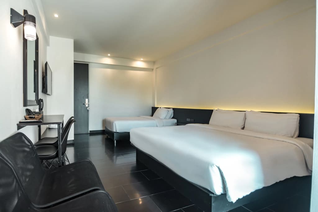 iSilver Hotel - photo 2